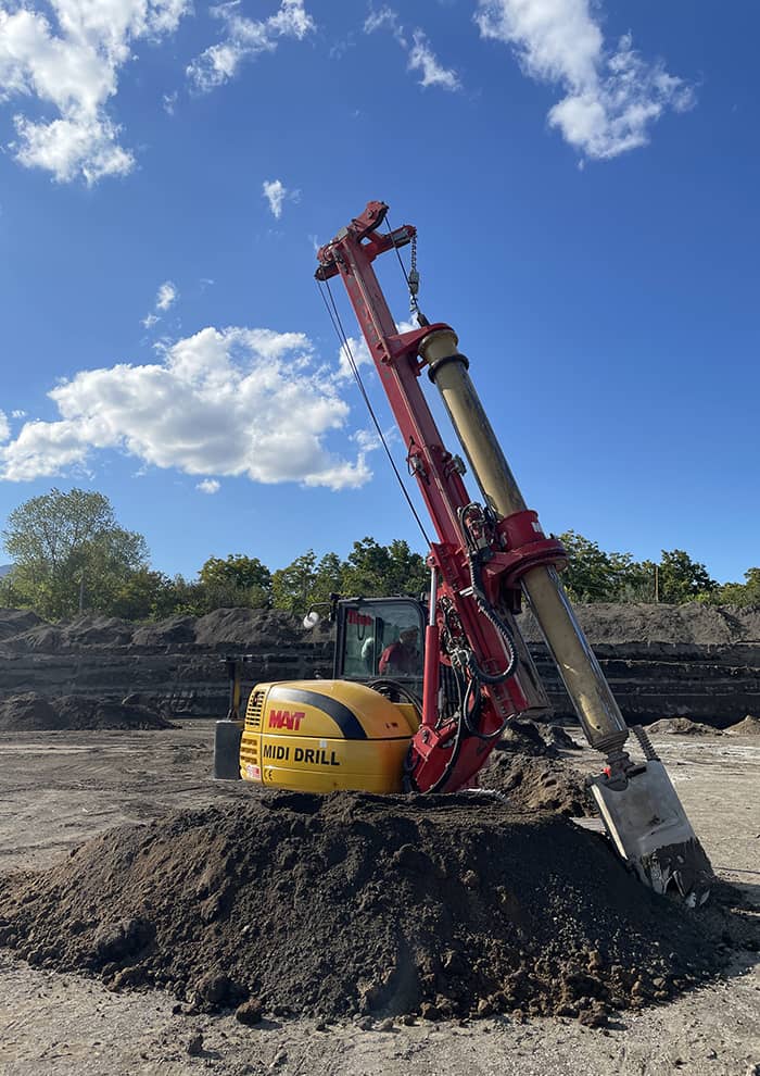 Vendita e noleggio macchine perforatrici - Noleggio Perforatrice Cingolata Compatta MAIT HR30