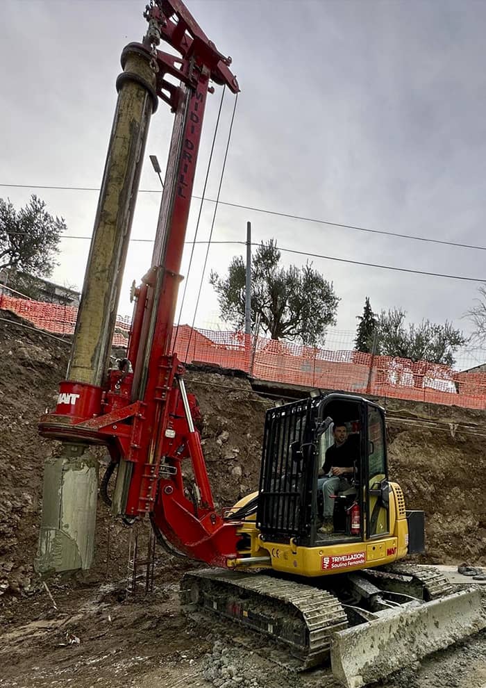 Vendita e noleggio macchine perforatrici - Noleggio Perforatrice Cingolata Compatta MAIT HR30